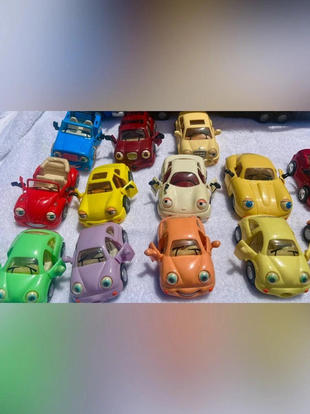 Chevron Techron Cars Character Vehicle Lot 17 Pieces w/ Car Carrier Truck 🚙